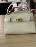 CHARLES&KEITH鱷魚紋凱莉包手提斜挎婚包包女包生日禮物CK2-50270880-1 Ivory象牙色 S 曬單實拍圖