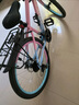永久山地自行車(chē)成人山地車(chē)學(xué)生鋁合金變速油碟剎內走線(xiàn)男女士單車(chē)賽車(chē) 輻條/炫彩粉【京倉發(fā)貨 當/次日達】 26寸【適合：155-185cm】 24速【定位變速器】 曬單實(shí)拍圖