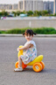 巧樂熊平衡車香蕉車1-3歲兒童搖搖馬寶寶溜溜車二合一嬰兒兒童車四輪 香蕉黃-單滑車【網(wǎng)紅爆款】 曬單實(shí)拍圖