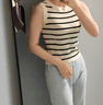 FOX.G條紋吊帶背心女可外穿洋氣夏季女裝無袖上衣t恤純欲風打底內(nèi)搭 高腰短款條紋背心杏色 均碼 【建議120斤以內(nèi)】 曬單實拍圖