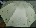 天堂 防紫外線晴雨傘三折 雨傘黑膠防曬太陽傘遮陽晴雨傘 甘酪白 曬單實(shí)拍圖