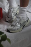 耐克（NIKE）V2K Run 男鞋百搭老爹鞋舒適透氣復(fù)古運(yùn)動(dòng)鞋減震防滑低幫跑步鞋 HJ4497-100 43 曬單實(shí)拍圖