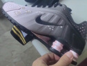 耐克（NIKE）官方女子櫻武士氣柱鞋櫻花高跟運(yùn)動球鞋 SHOX R4 IB8872 600帝王粉/黑/黑/帝王粉 35.5 曬單實拍圖