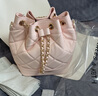 CHARLES&KEITH絎縫菱格鏈條水桶包雙肩包包女包女友生日七夕禮物CK2-10701506 Light Pink淺粉色 M 曬單實(shí)拍圖