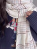 CEENIU圍巾女生秋冬季2025新款韓系百搭氛圍感圍脖女士長(cháng)款格子保暖披肩 流蘇格子條紋圍巾【米白色】 曬單實(shí)拍圖