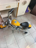 萌嘟嘟兒童電動(dòng)摩托車(chē)兩輪哈雷復古男女寶寶充電玩具車(chē)可坐大人暴風(fēng)騎士 黃色：全功能+渡光車(chē)架+加大鋰電 曬單實(shí)拍圖