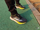 ADIDAS阿迪達(dá)斯 ADIZERO BOSTON 12 M 2025春男防滑耐磨跑步鞋 JI4477 42 曬單實(shí)拍圖