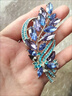 歐陽(yáng)先生手工胸針女士水晶配飾復古大氣西裝胸花大衣別針女友生日禮物 長(cháng)葉有情胸針寶石藍  A12-103 曬單實(shí)拍圖