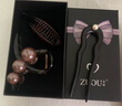 左歐（Zuoou）珍珠抓夾女中號(hào)后腦勺盤(pán)發(fā)鯊魚(yú)夾子發(fā)量少發(fā)夾2025新款高級(jí)感發(fā)飾 咖珍珠透黑底夾約8cm 曬單實(shí)拍圖