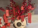 結盟者2025新年裝飾擺件過(guò)年氛圍布置客廳蛇年春節賀年喜慶家里屋內福桶 巖樂(lè )花瓶【發(fā)財果4紅+銀杏葉2】（送福氣掛卡） 曬單實(shí)拍圖