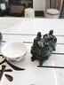 系顏貔貅抱元寶變色茶寵擺件精品可養(yǎng)家用茶桌茶臺茶玩配件 貔貅抱元寶 曬單實(shí)拍圖