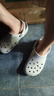 卡駱馳（crocs）經(jīng)典Clog男女洞洞鞋一腳蹬沙灘鞋CR10001-1FT  42.5 （42.5-43） 曬單實(shí)拍圖
