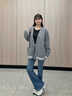 Calvin KleinJeans25秋新款女士休閑復古學(xué)院風(fēng)ck提花紐扣V領(lǐng)針織開(kāi)衫4RD389G P7E-英雄灰  S 曬單實(shí)拍圖