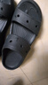 卡駱馳（crocs）經(jīng)典泡芙?jīng)鲂竦啄信炊葱闲瑧?hù)外涼拖 207670-001 M6W8 曬單實(shí)拍圖