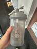 Blender Bottle 蛋白粉搖搖杯運(yùn)動(dòng)水杯 大容量塑料杯帶刻度健身便攜攪拌男士女生 經(jīng)典款V2灰色600ml 曬單實(shí)拍圖