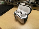 優(yōu)思頓airpods4保護套airpodspro2蘋(píng)果耳機套airpod3帶鎖扣ipods磁吸二代防摔四代藍牙三代airpods3盒 【雪域白】亮面軟殼-可打開(kāi)當手機支架 蘋(píng)果 AirPods 4（  曬單實(shí)拍圖
