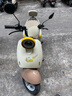 飛野2025新款小龜王電動(dòng)車(chē)72V60V男女電瓶車(chē)踏板車(chē)復古電動(dòng)摩托車(chē) 米黃色-經(jīng)典版-標配 60V20.3Ah五塊大電池-到手可騎 曬單實(shí)拍圖