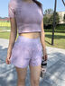 PHIGEER戶外跑步女運動套裝夏季后口袋可放手機短袖瑜伽服速干健身訓練服 粉紫兩件套（灰咖紫短褲） M 【推薦90-108斤】 曬單實拍圖