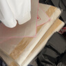 六品堂 仿古手毛邊紙無(wú)格書(shū)法練習紙竹漿元書(shū)紙加厚100張半生半熟宣紙書(shū)法作品紙初學(xué)者毛筆字書(shū)法用紙 加厚款三尺單【50cm*100cm*100張】 半生半熟 曬單實(shí)拍圖