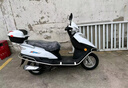 吉浪宇雨鉆省油125踏板車摩托車男女國(guó)四電噴燃油代步車汽油車可上牌 特價(jià)版國(guó)四電噴可上牌不包郵白色 曬單實(shí)拍圖