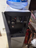 美的（Midea）飲水機(jī)家用 上置式飲水機(jī)辦公室沖奶泡奶 國(guó)家補(bǔ)貼 一體鈑金機(jī)架 YR1002S-X【鋼化玻璃雙開(kāi)門(mén)】 曬單實(shí)拍圖