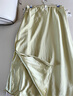 金三塔睡裙女士半身裙重磅真絲桑蠶絲不易皺微彈純色絲綢家居可外穿裙子 若芽色2653 M 曬單實(shí)拍圖