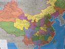 【官方正版 通用】2025 中國(guó)地圖掛圖+世界地圖掛圖 超值套裝共2張 尺寸約1.1米*0.8米 高清防水標(biāo)準(zhǔn)政區(qū)圖 學(xué)生地理學(xué)習(xí) 辦公家庭裝飾 無(wú)拼縫通用新版墻貼掛畫(huà)掛圖   曬單實(shí)拍圖