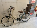 永久（FOREVER）鋰電池助力電動(dòng)自行車女式變速輕便舒適單車復(fù)古英倫城市通勤車 F56內(nèi)三速/魅影灰/26寸 10AH 曬單實(shí)拍圖