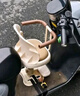FGHGF電動(dòng)車兒童座椅前置電瓶摩托車坐椅電車通用安全寶寶嬰兒小孩坐凳 全包圍【米白色】 一鍵旋轉(zhuǎn) 8個(gè)月-3歲 曬單實(shí)拍圖
