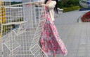 片斷連衣裙女2025夏季新款方領(lǐng)無袖溫柔碎花裙優(yōu)雅淡人穿搭背心裙 白紅 S 曬單實拍圖