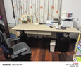 鵬景雅居電動(dòng)升降電腦桌臺式升降桌學(xué)習書(shū)桌家用雙人游戲桌電競桌 TL85 旗艦版 淺咖色桌面排插+雙抽屜 200*80cm包安裝/雙人使用 曬單實(shí)拍圖