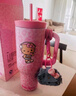 野獸派家居（tbh）三麗鷗Hello Kitty巨無霸保溫吸管杯水杯不銹鋼保冷杯 巨無霸保溫吸管杯 粉色豹紋 1200ml 含mini收納包掛件 曬單實(shí)拍圖