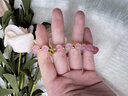 老鳳祥小桃花黃金手鏈女款足金玉髓轉運珠手串七夕教師節禮物送女友老婆桃花粉玉髓手串-約0.45g 【品牌禮盒】 曬單實(shí)拍圖