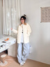 波司登25年新款輕薄羽絨服女短款90絨翻領拼接百搭巴恩風外套B250135334 光翼白|8F38 M 165/88A 體重約110-120斤 曬單實拍圖