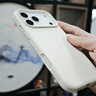 艾派客適用iPhone17Promax手機(jī)殼液態(tài)硅膠鏡頭全包圍防摔散熱保護(hù)套簡約男女款純色軟外殼高級感新款軟殼 【古董白】液態(tài)硅膠-軟糯手感-植絨內(nèi)襯護(hù)機(jī) iPhone17Promax 曬單實拍圖