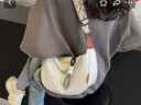 畫極（HUAJI）休閑尼龍布包包女2025夏季輕便斜挎餃子包百搭小眾單肩通勤包 帆 白配棕 曬單實(shí)拍圖