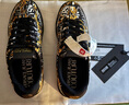 VERSACE JEANS COUTURE范思哲 新品 男士系帶休閑運(yùn)動(dòng)鞋板鞋七夕禮物男 76YA3SK6 ZPA60 G89 黑色 39 曬單實(shí)拍圖