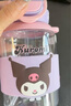 杯具熊（BEDDYBEAR）雙飲兒童水杯耐高溫塑料杯便攜大容量學生吸管杯子680ML酷洛米 曬單實拍圖