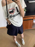 凡伊笑斜肩上衣白色短袖t恤女士露肩夏季衣服新款2025時(shí)尚寬松純欲辣妹 臘腸狗印花白色斜肩短袖 L 【建議105-120斤】 曬單實(shí)拍圖