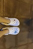 crocs卡駱馳檀健次同款經典洞洞鞋男沙灘鞋戶外沙灘包頭拖鞋女鞋|10001 骨白色-2Y2 37 /38(230mm) 曬單實拍圖