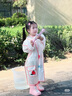 牧萌兒童雨衣男童女童防水全身雨披幼兒園小學(xué)生雨具 粉色草莓兔 S 曬單實(shí)拍圖