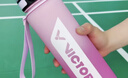 威克多（VICTOR）勝利tritan材質(zhì)運(yùn)動水杯噸噸桶大容量健身水壺戶外騎行杯子PG871 PG871-I沙紅-1100ml 曬單實(shí)拍圖