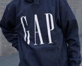 GAP男女裝2025秋季新款logo印花抓絨寬松套頭連帽衫衛衣786923 黑色 M (170/92A) 亞洲尺碼 曬單實(shí)拍圖