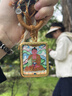 青藏源西藏純手繪扎基拉姆黃黑財神大黑天文殊菩薩藥師佛小唐卡佛牌吊墜 阿彌陀佛生肖狗豬守護神4*5cm 曬單實(shí)拍圖
