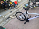 EG7公路自行車(chē)成年人男女士變速實(shí)心胎死飛騎行自行車(chē)山地車(chē)單車(chē) 【鉆石黑】30刀【加厚車(chē)胎】 26寸【適合165-185cm】 24速【初級(jí)/入門(mén)/通勤】 曬單實(shí)拍圖