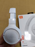 JBLTUNE520BT頭戴式藍牙無(wú)線(xiàn)耳機 通話(huà)降噪耳機耳麥 手機電腦筆記本耳機 白色 曬單實(shí)拍圖