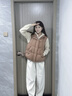 雅鹿短款羽絨馬甲女2025新款外穿可露麗立領(lǐng)寬松加厚保暖背心外套 摩卡棕 S 建議80-90斤 曬單實拍圖