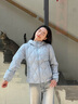 波司登（BOSIDENG）【反季】谷愛凌同款輕薄鵝絨羽絨服女連帽修身連帽便捷收納短外套 晴山藍5702 S 160/84A 曬單實拍圖