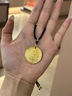 福瑞雅金包銀黃財神吊墜999足金包足銀實心圓牌情侶款編繩掛墜節(jié)日送禮 金包銀黃財神吊墜【黑繩】 錘紋款-3.8cm包金5克約50克 曬單實拍圖