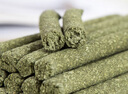 喜帥 兔子磨牙草棒龍貓荷蘭豬豚鼠磨牙草餅零食兔子倉鼠磨牙草棒20支  曬單實(shí)拍圖